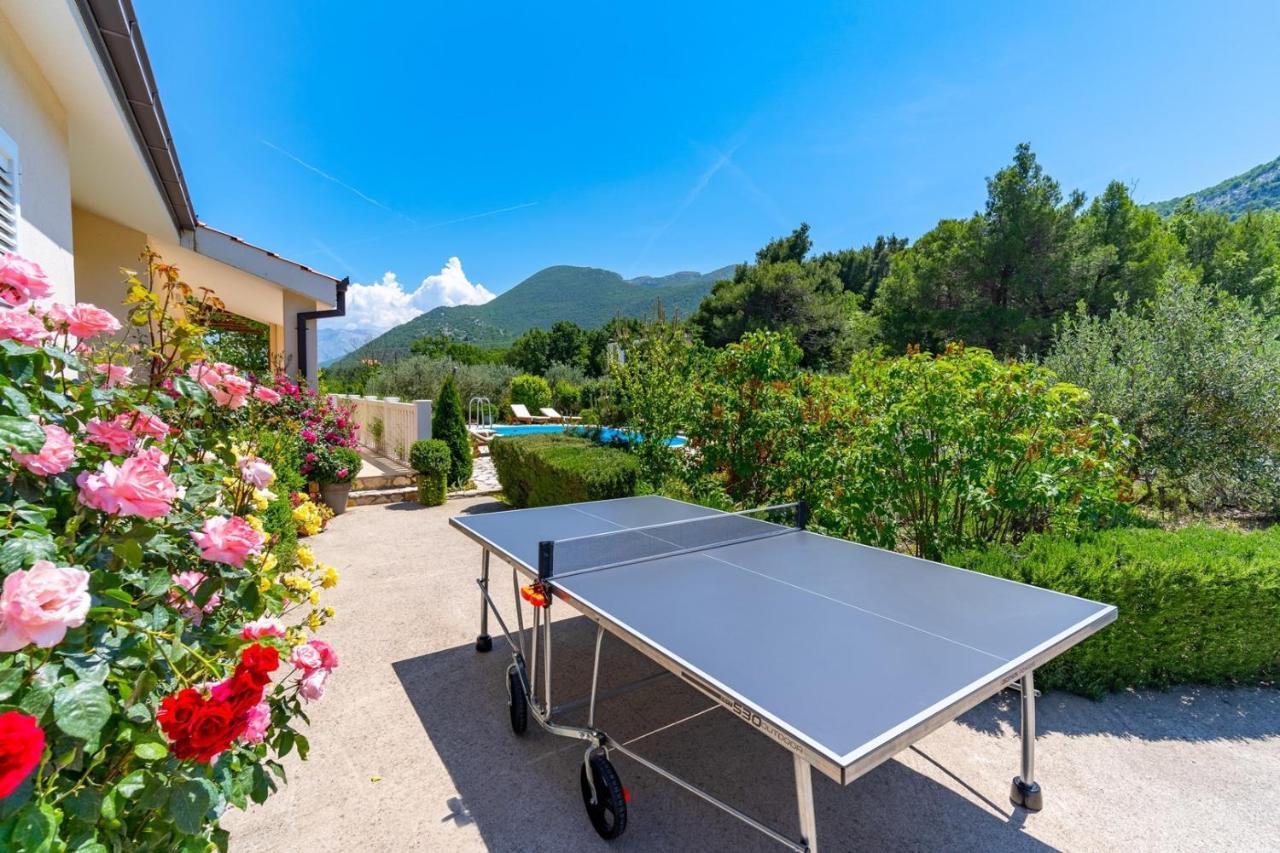 Villa Ana - 3 Bedroom Villa With Private Pool And Unspoiled Natural Environment Kučiće Εξωτερικό φωτογραφία